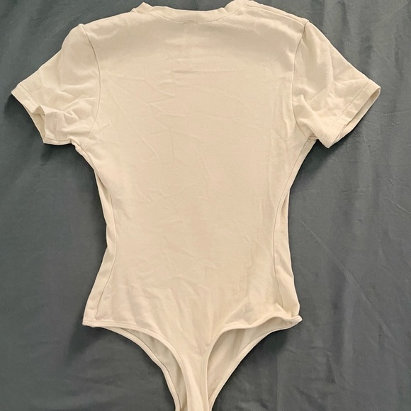 Skims bodysuit - Picture 3 of 5